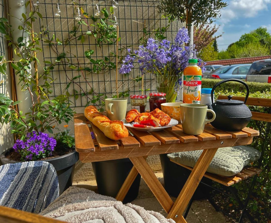 La Voulzie Appartement - Proche Centre Avec Parking Prive Provins Exteriér fotografie